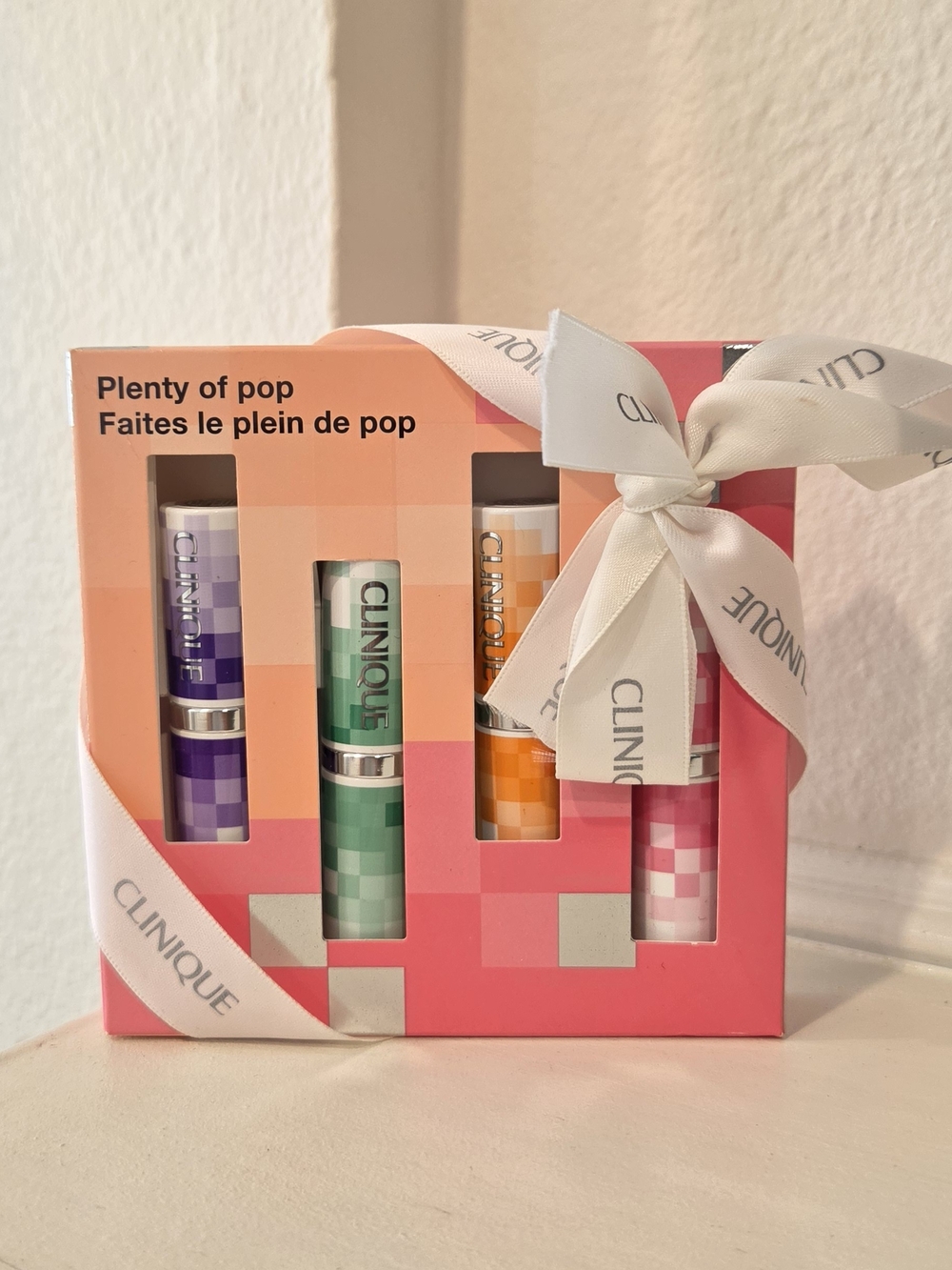 Brand New Clinique 4 Piece Plenty Of Pop Lipstick Gift Set